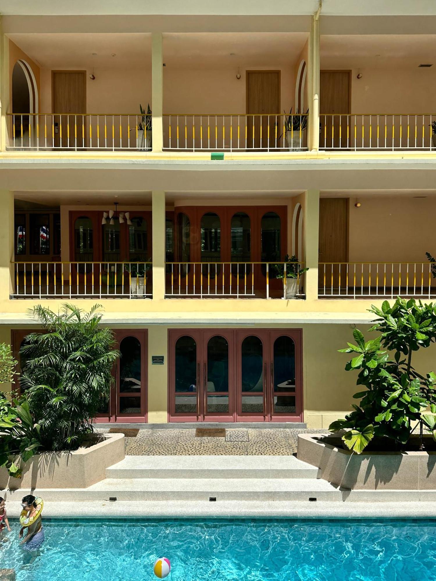 Miami Hotel Bangkok Banguecoque Exterior foto